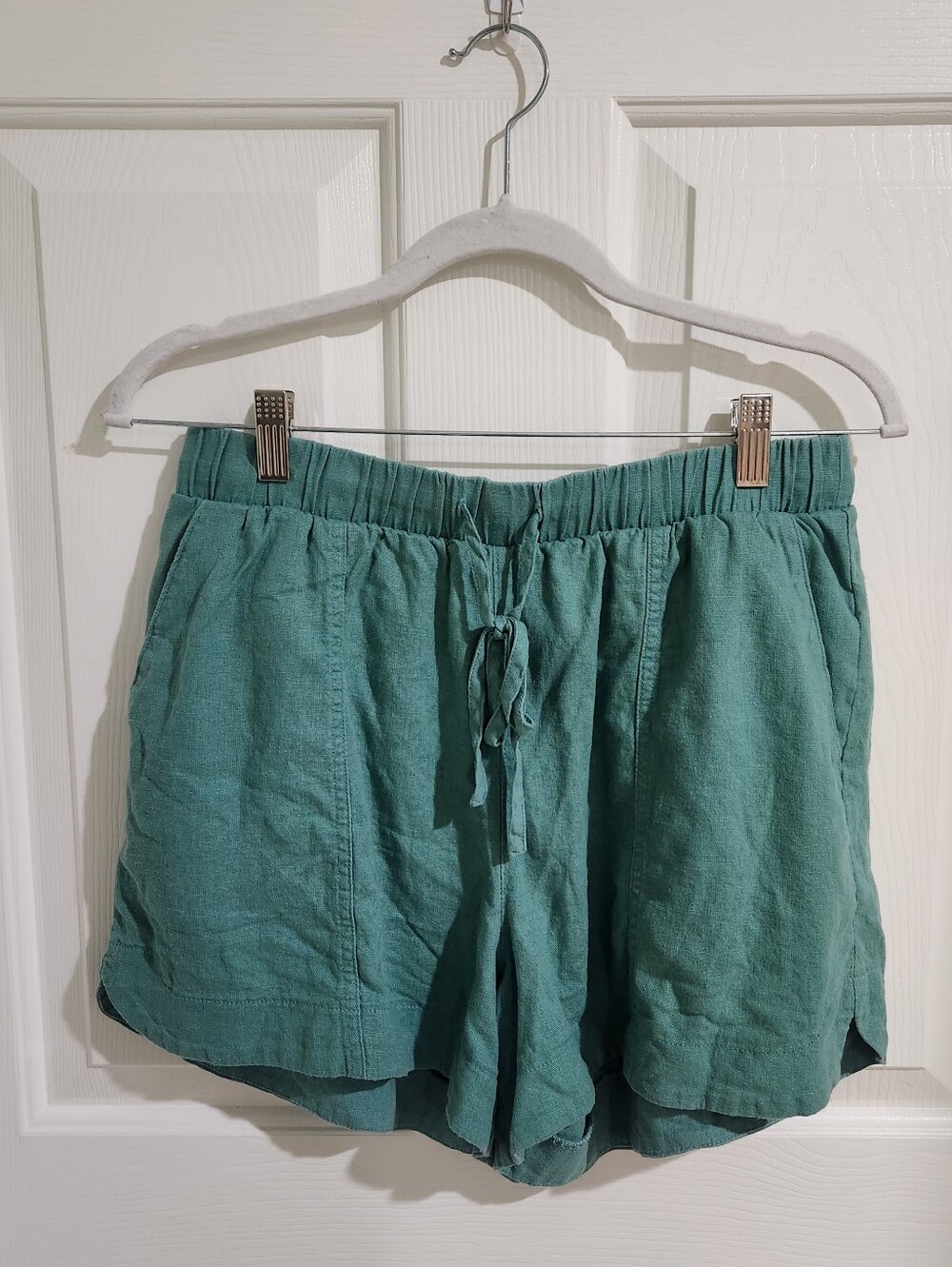 Universal Threaf Teal Drawstring Linen Blend Shorts